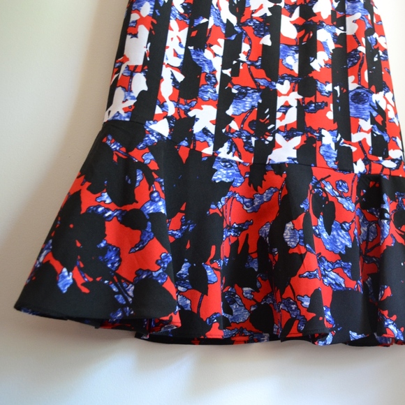 • A-LINE MINIDRESS • - Picture 4 of 7